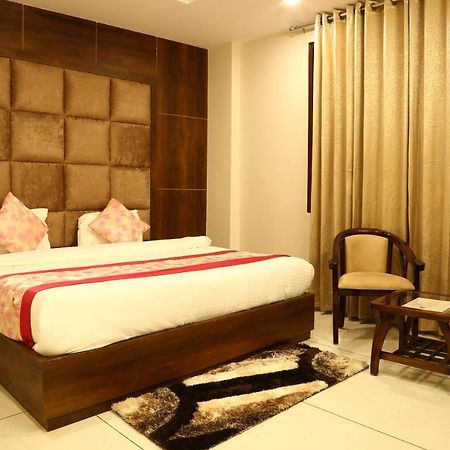 Hotel Kush Ganga - 50 Meter From Har Ki Pauri, 하리드와르 외부 사진