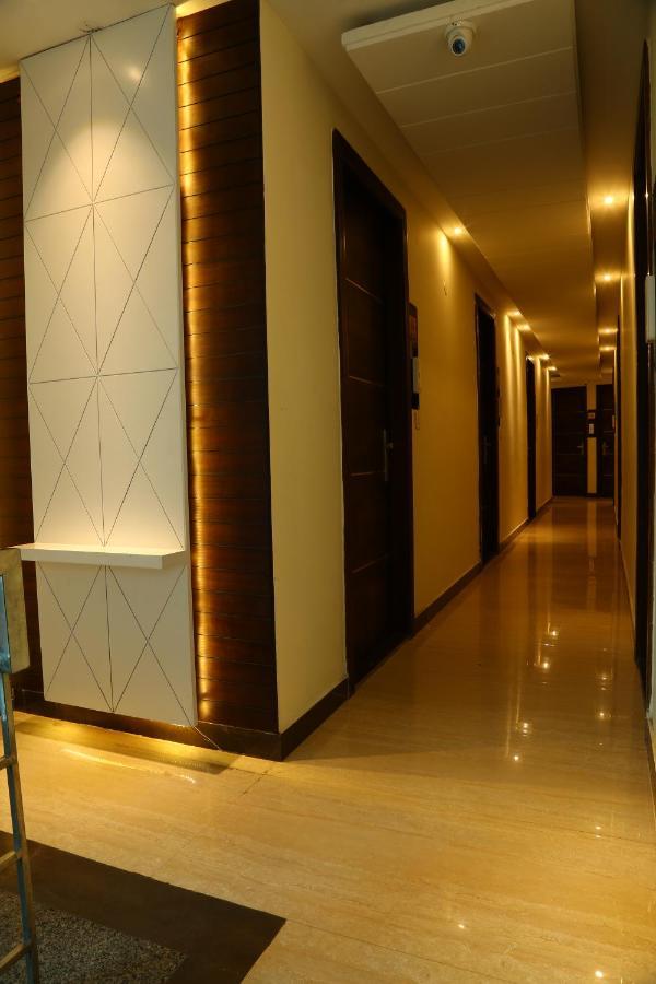 Hotel Kush Ganga - 50 Meter From Har Ki Pauri, 하리드와르 외부 사진
