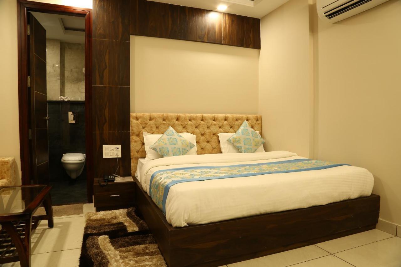 Hotel Kush Ganga - 50 Meter From Har Ki Pauri, 하리드와르 외부 사진